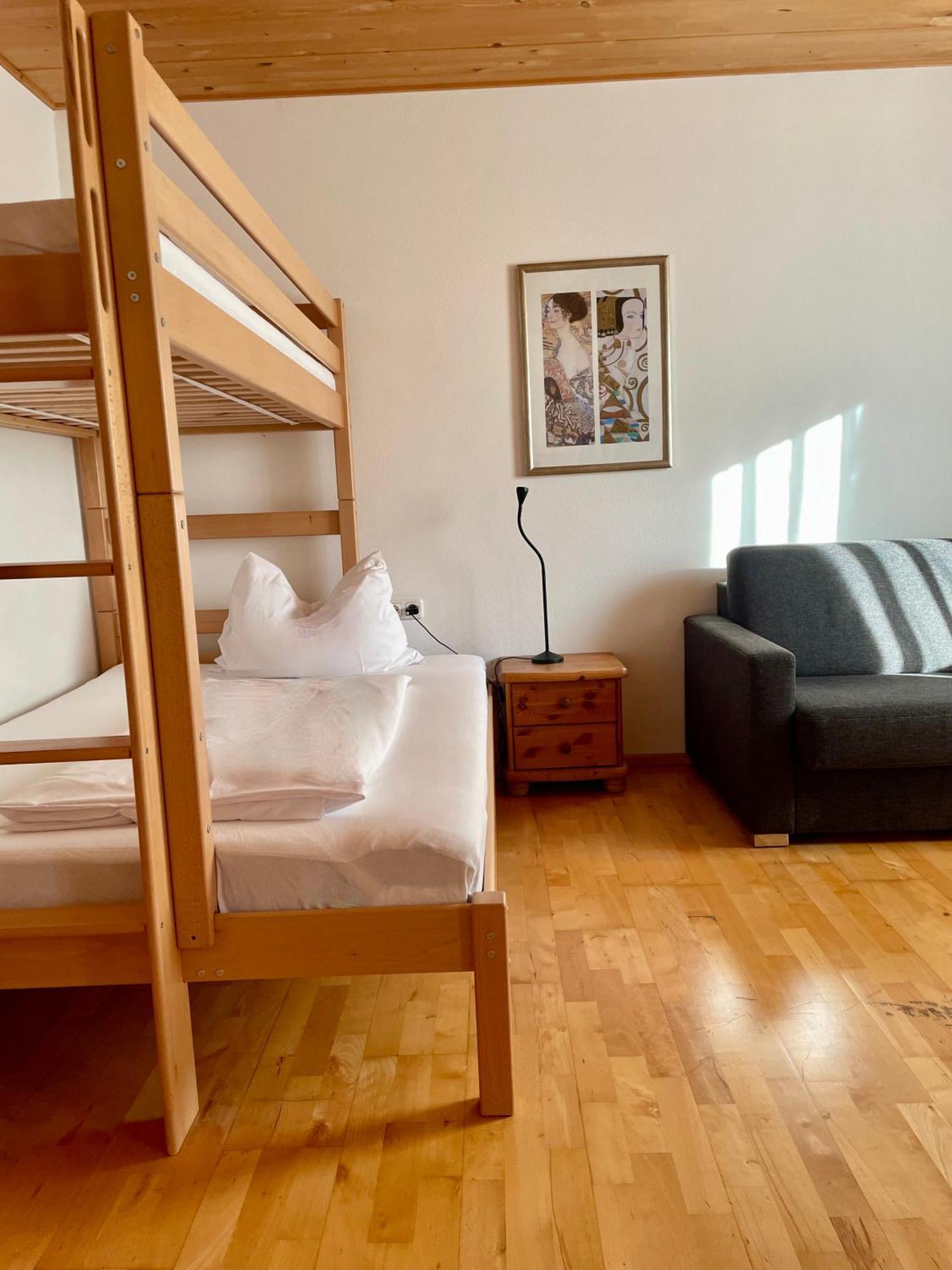 Sonnenblumenhof Guest House Muehlheim Luaran gambar