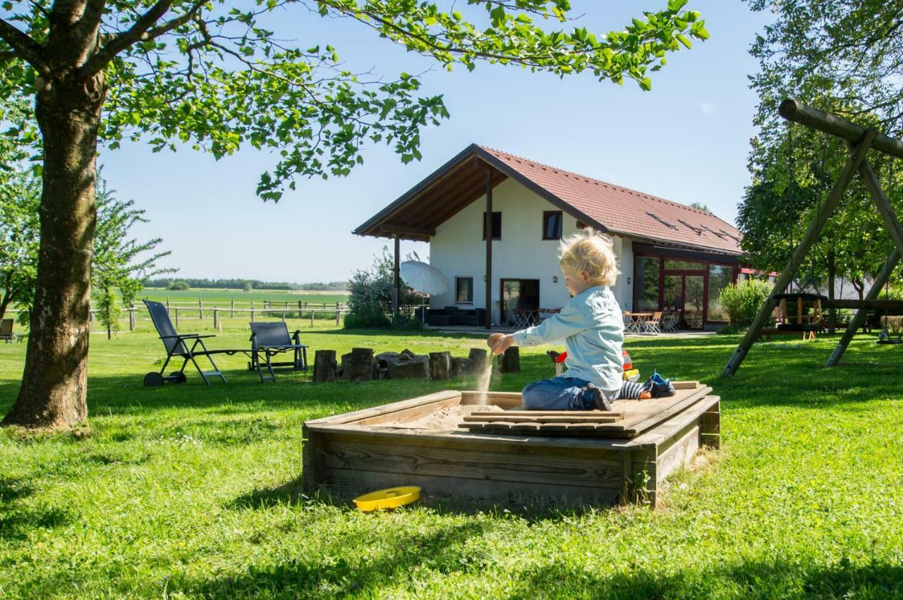 Sonnenblumenhof Guest House Muehlheim Luaran gambar
